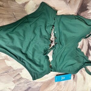 Cupshe Forest Green One-Piece Swimsuit with Ruffle Detail